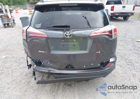 2018 Toyota Rav4 Le z USA, uszkodzony, nr VIN 2T3ZFREV2JW449899